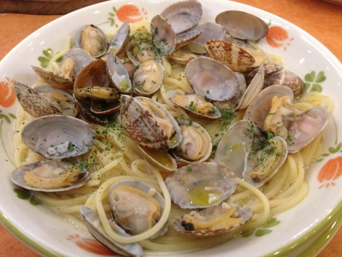 スープ入り塩味ボンゴレ
