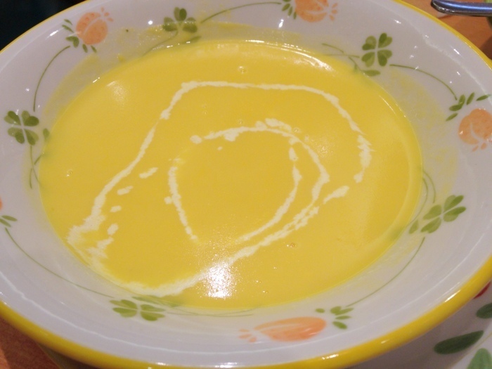 コーンクリームスープ