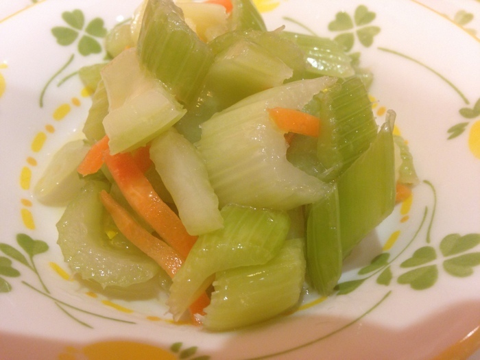 セロリのピクルス